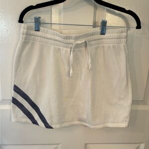Grayson/ Threads White Mini Skirt with Navy Stripes Size M